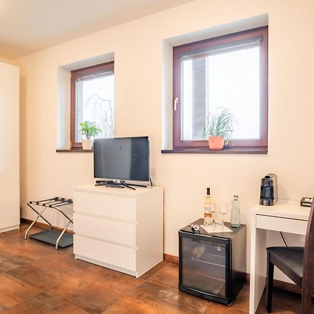 Rooms & Restaurace Na Jitrach Semice Экстерьер фото